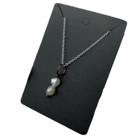 Pearl handmade necklace - Picture 1 of 3